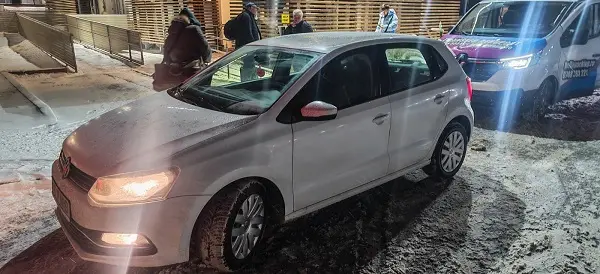 Client returneaza masina inchiriata SCV