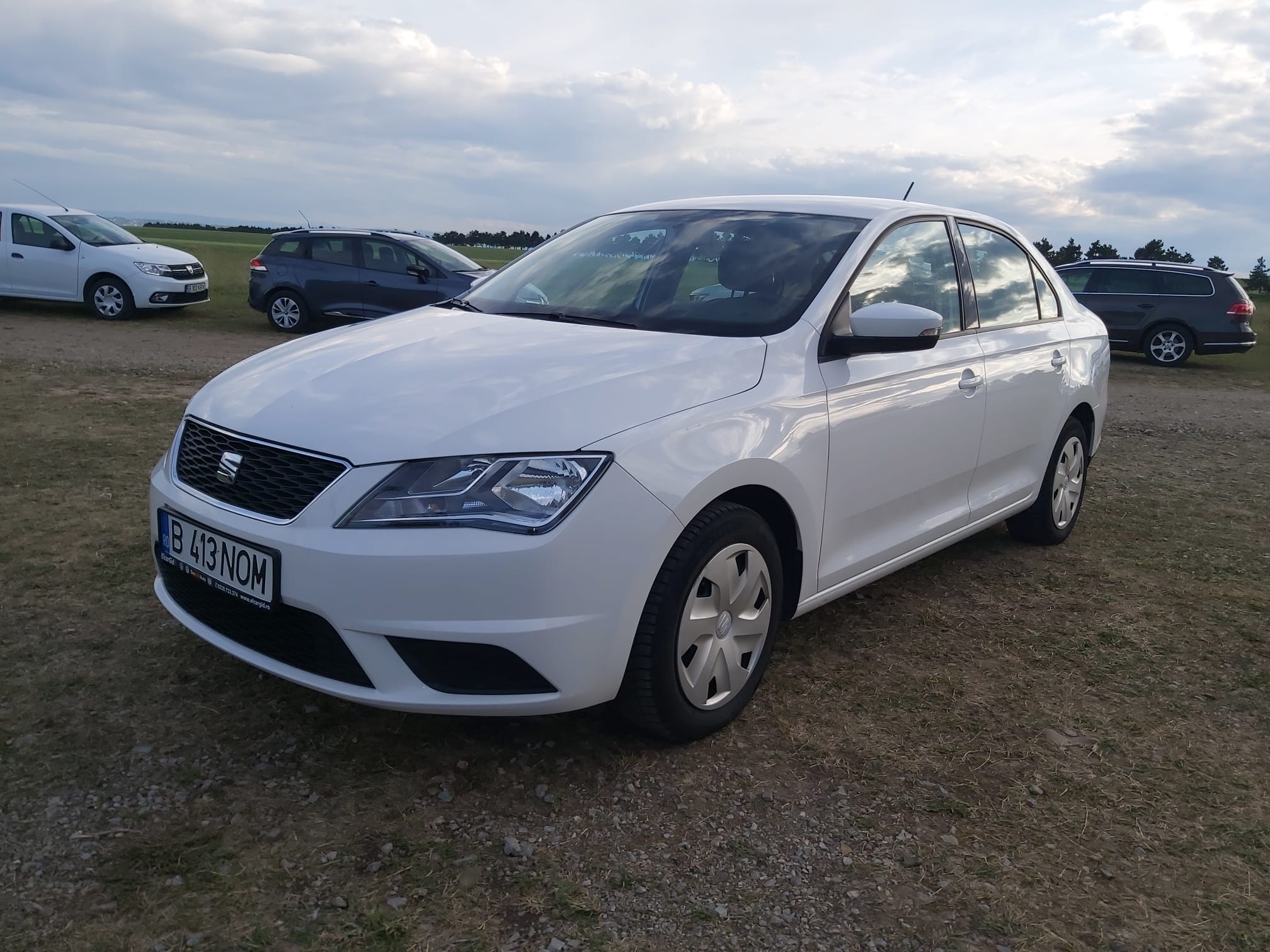 Seat Toledo de inchiriat la aeroport Iasi